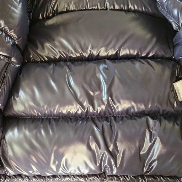 Authentic Moncler Montbeliard Down Jacket (Sz3 & Navy) - Original Price: $2,279 - Picture 5 of 9